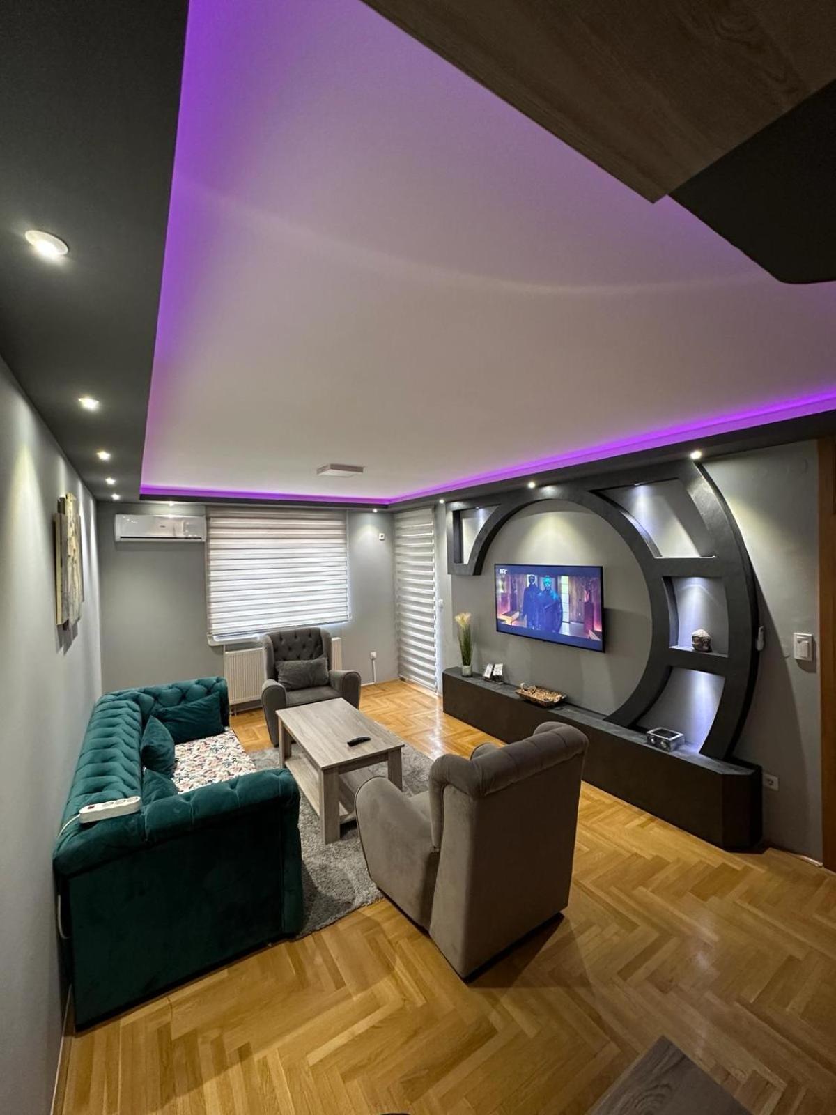 Апартаменти Apartman Lux S&V 1 Lukavica Istocno Sarajevo Hilandarska Centar Екстер'єр фото