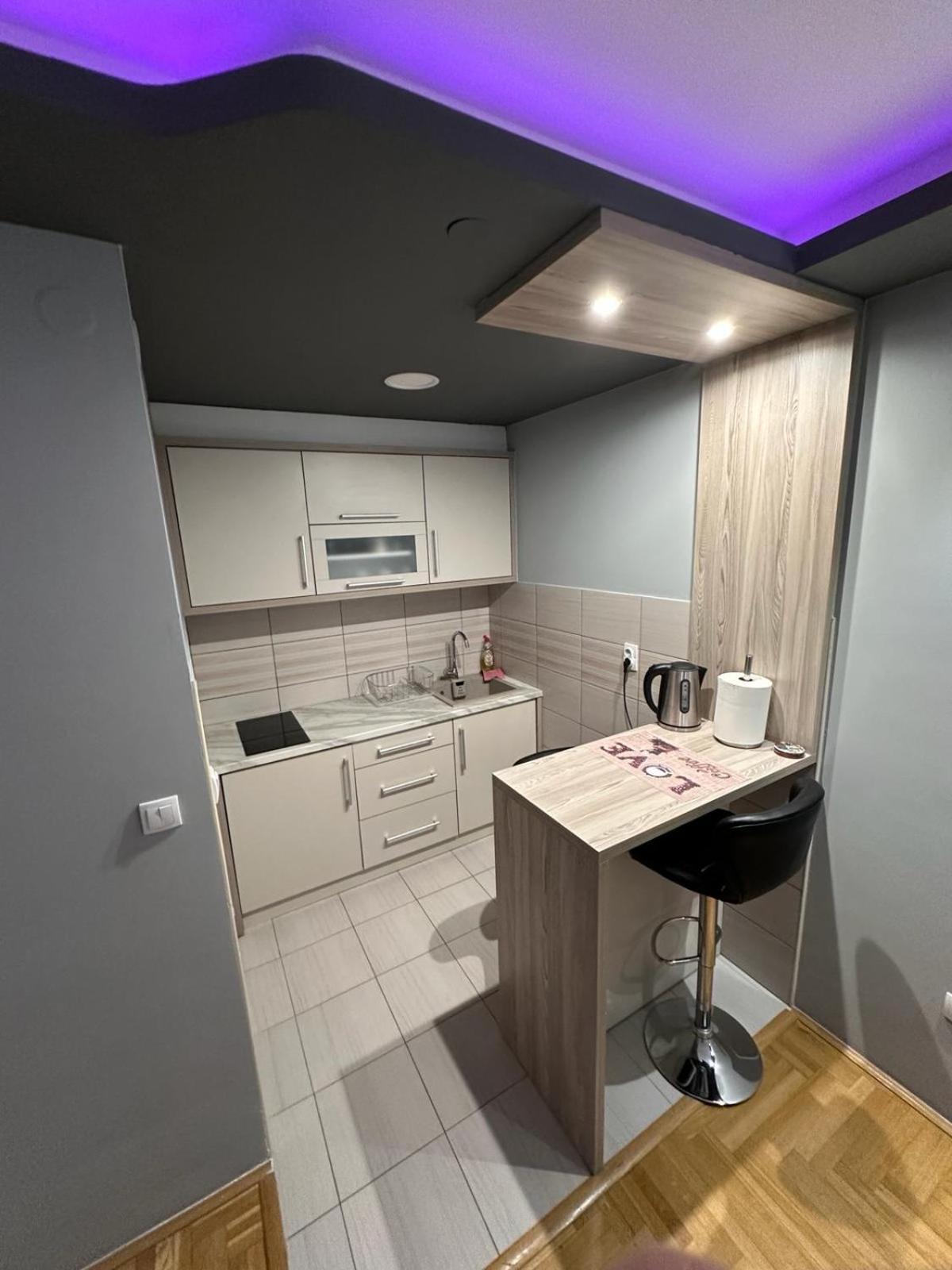 Апартаменти Apartman Lux S&V 1 Lukavica Istocno Sarajevo Hilandarska Centar Екстер'єр фото